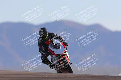 media/Nov-06-2023-Moto Forza (Mon) [[ce023d0744]]/3-Intermediate Group/Session 5 (Turn 9)/